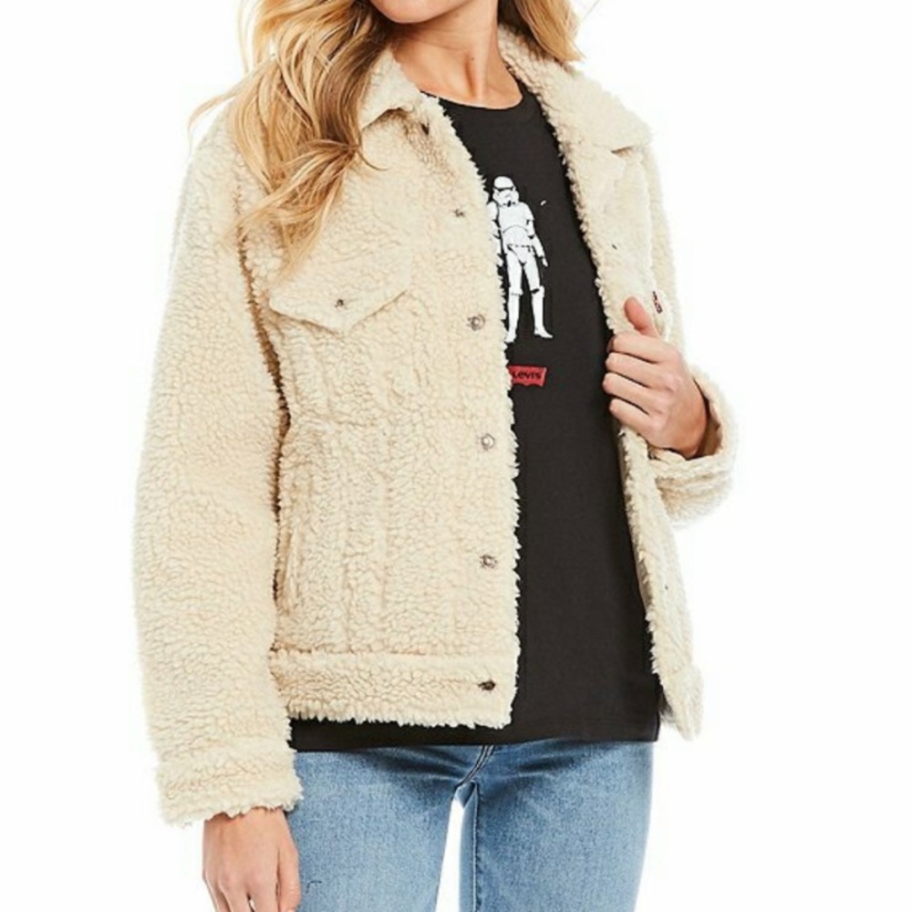 Levi’s | Sherpa Trucker Jacket